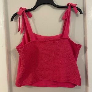 NWT cropped bow strap tank
